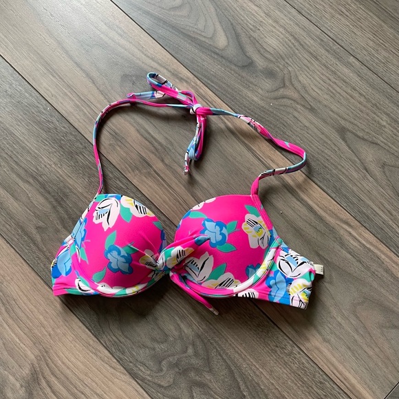 2 for $20 sale on swimwear! | Aerie Women’s Bikini top - Picture 2 of 5